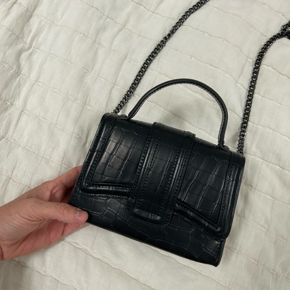 Zara Crossbody Purse - Picture 2 of 7